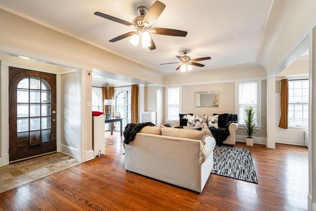 3915 N Downer AVENUE, Shorewood, WI 53211