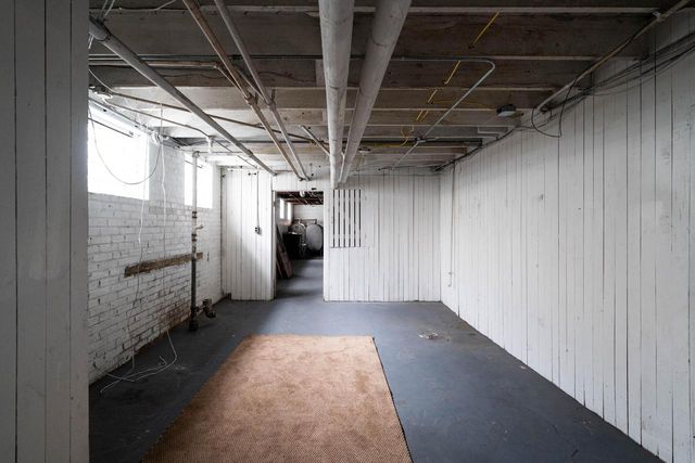 3915 N Downer AVENUE, Shorewood, WI 53211