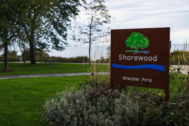 3915 N Downer AVENUE, Shorewood, WI 53211