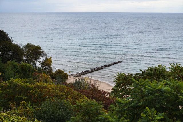 3915 N Downer AVENUE, Shorewood, WI 53211