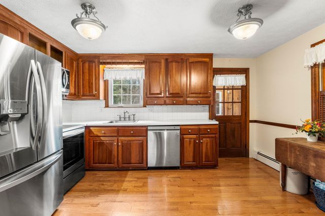 6 Sirod Road, Windham, NH 03087