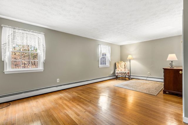 6 Sirod Road, Windham, NH 03087