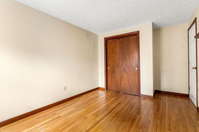 6 Sirod Road, Windham, NH 03087