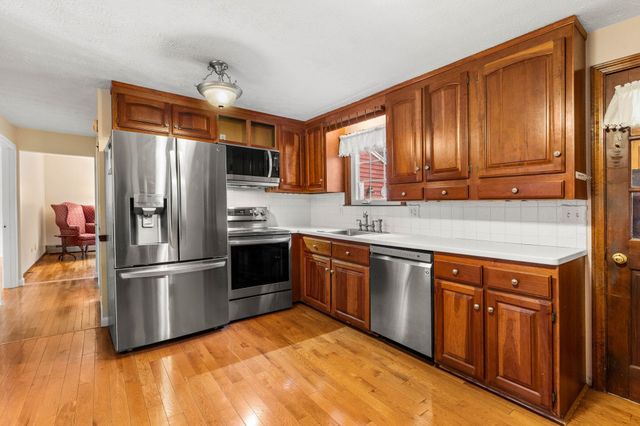 6 Sirod Road, Windham, NH 03087