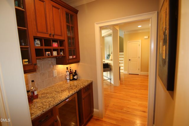 8104 Henderson Road, Apex, NC 27539