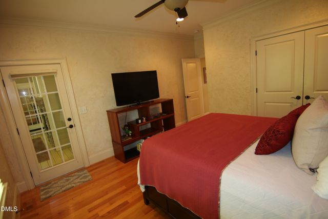 8104 Henderson Road, Apex, NC 27539