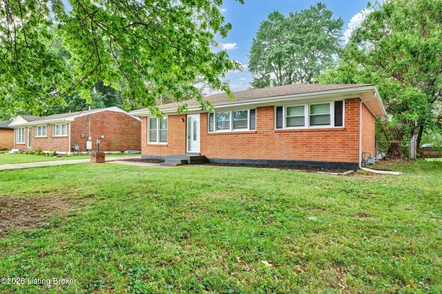 9508 Yellow Pine Ct, Louisville, KY 40229
