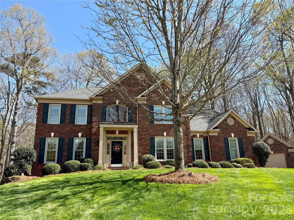 2333 Keara Way, Charlotte, NC 28270