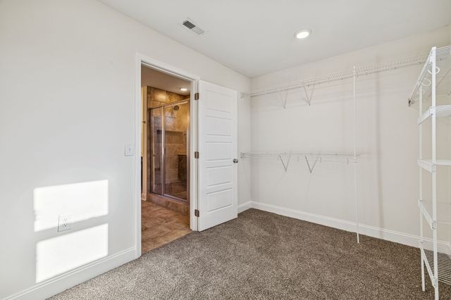 1103 Eagles View Dr, Clarksville, TN 37040