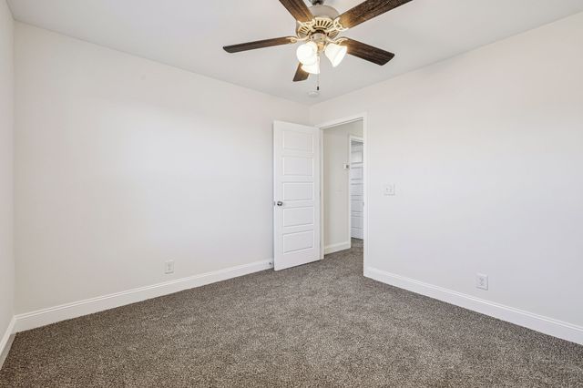 1103 Eagles View Dr, Clarksville, TN 37040