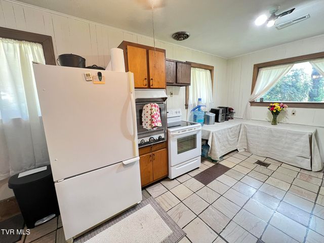 214 Susong Lane, Greeneville, TN 37743