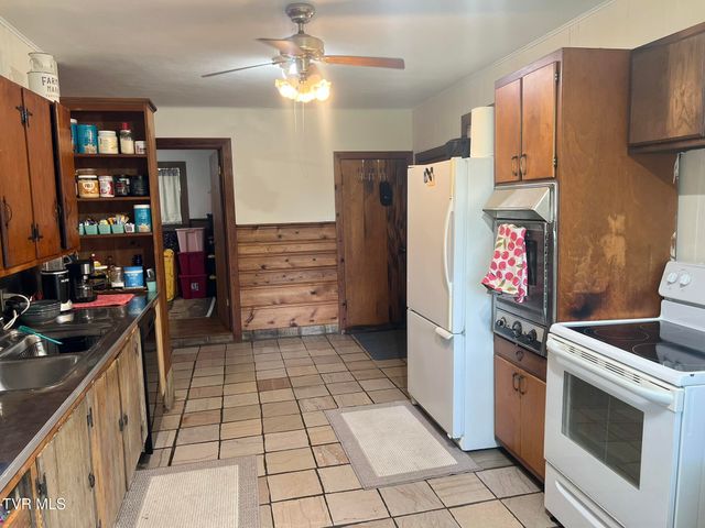 214 Susong Lane, Greeneville, TN 37743