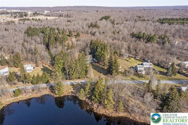 2101 Lakeside Drive, Coolbaugh Twp, PA 18466