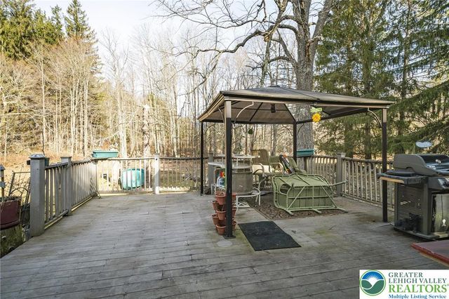 2101 Lakeside Drive, Coolbaugh Twp, PA 18466