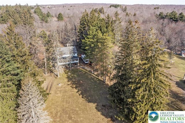 2101 Lakeside Drive, Coolbaugh Twp, PA 18466