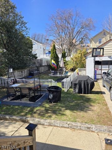 103 Rutherford Pl, North Arlington Boro, NJ 07031