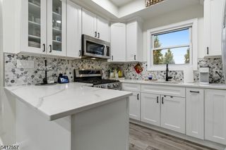 103 Rutherford Pl, North Arlington Boro, NJ 07031