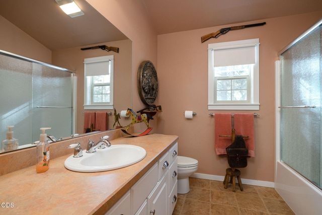 51889 Pine Loop Drive, La Pine, OR 97739