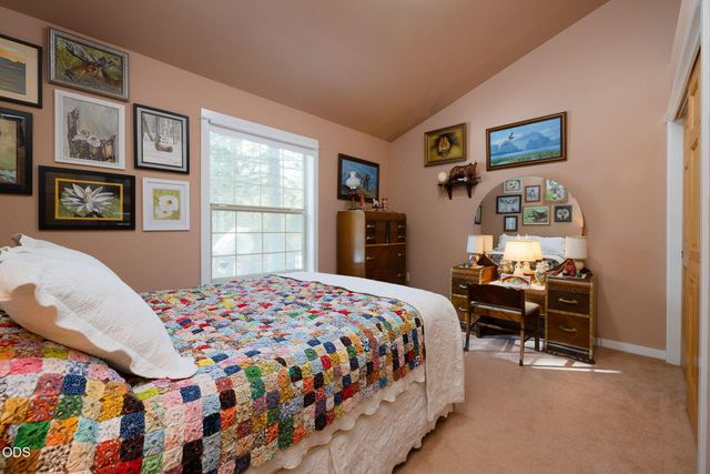 51889 Pine Loop Drive, La Pine, OR 97739