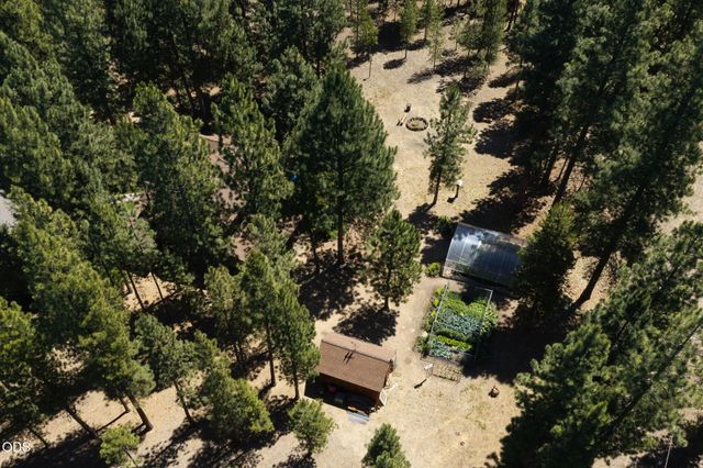 51889 Pine Loop Drive, La Pine, OR 97739