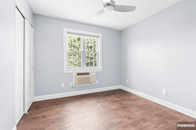 52 Reilly Court, Hackensack, NJ 07601