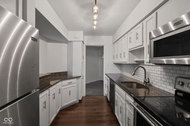 2223 Rome Drive APT D, Indianapolis, IN 46228