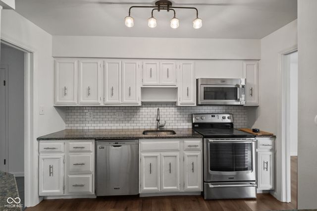 2223 Rome Drive APT D, Indianapolis, IN 46228