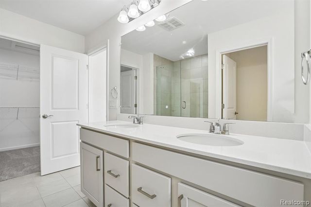 25424 Orwell Street, Novi, MI 48375