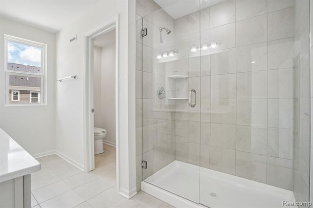 25424 Orwell Street, Novi, MI 48375
