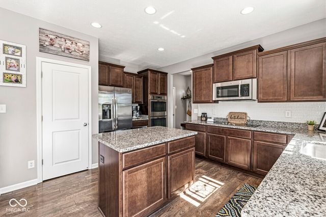 10143 Pepper Tree Lane, Noblesville, IN 46060