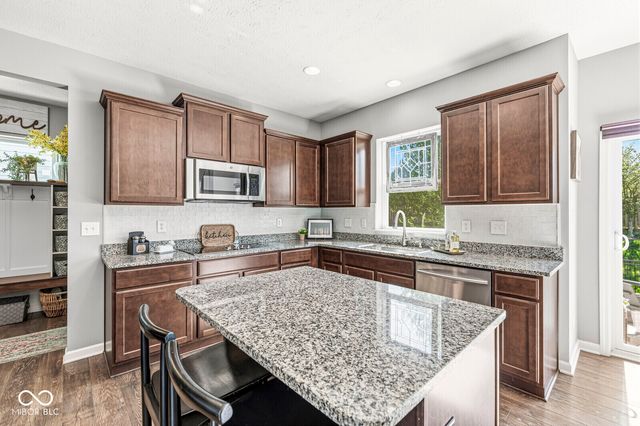 10143 Pepper Tree Lane, Noblesville, IN 46060
