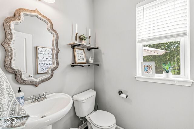 10143 Pepper Tree Lane, Noblesville, IN 46060