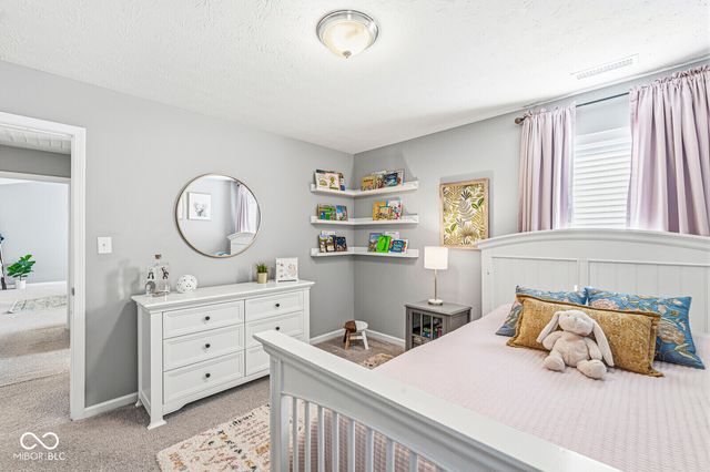 10143 Pepper Tree Lane, Noblesville, IN 46060