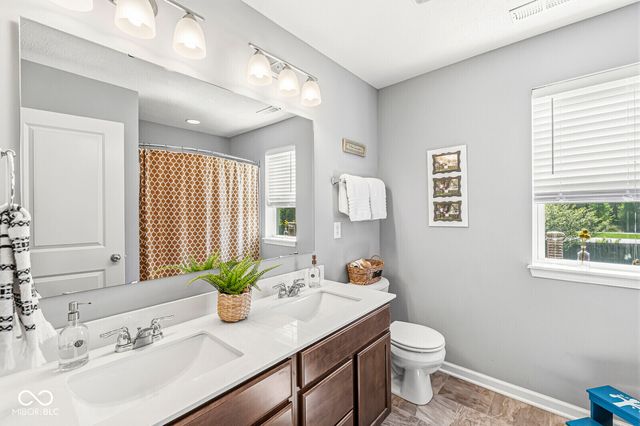 10143 Pepper Tree Lane, Noblesville, IN 46060