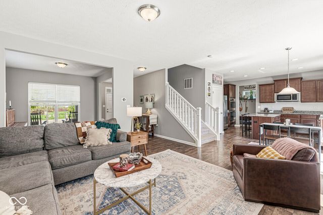 10143 Pepper Tree Lane, Noblesville, IN 46060