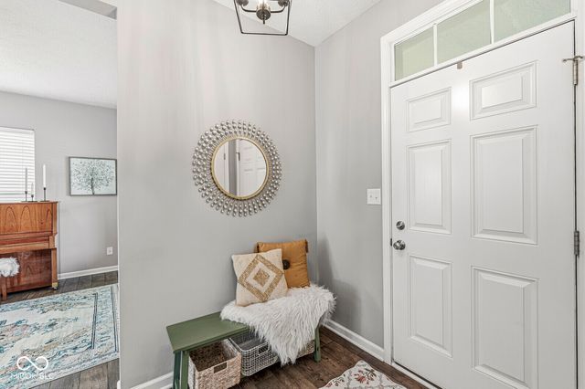 10143 Pepper Tree Lane, Noblesville, IN 46060