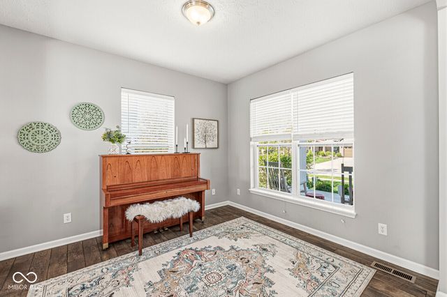 10143 Pepper Tree Lane, Noblesville, IN 46060