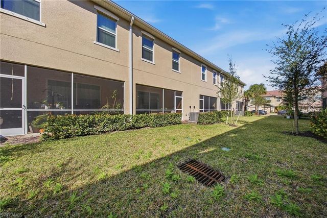 2930 Citrus ST, Naples, FL 34120