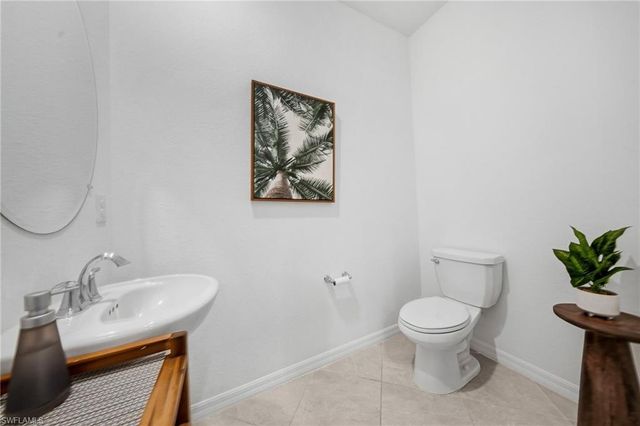 2930 Citrus ST, Naples, FL 34120