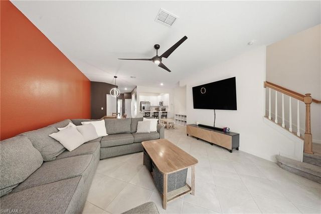 2930 Citrus ST, Naples, FL 34120