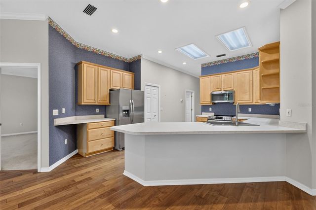 705 HILLTOP COURT, Mount Dora, FL 32757