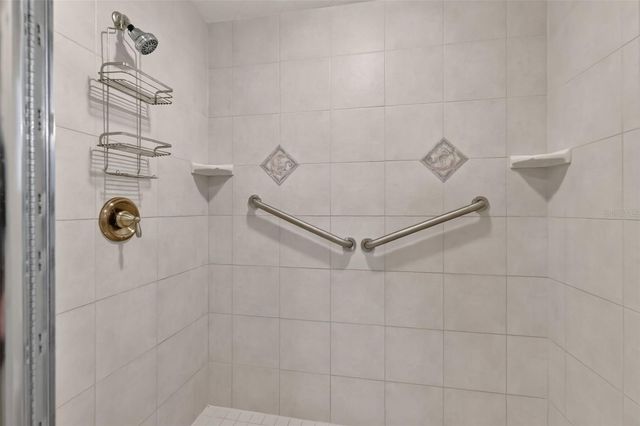 705 HILLTOP COURT, Mount Dora, FL 32757