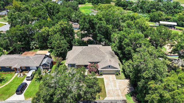 705 HILLTOP COURT, Mount Dora, FL 32757