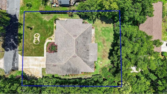 705 HILLTOP COURT, Mount Dora, FL 32757