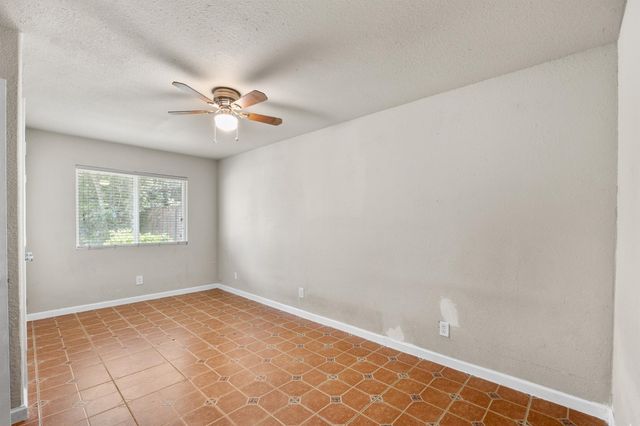 315 River wood DR, Bastrop, TX 78602