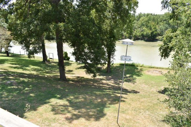 315 River wood DR, Bastrop, TX 78602
