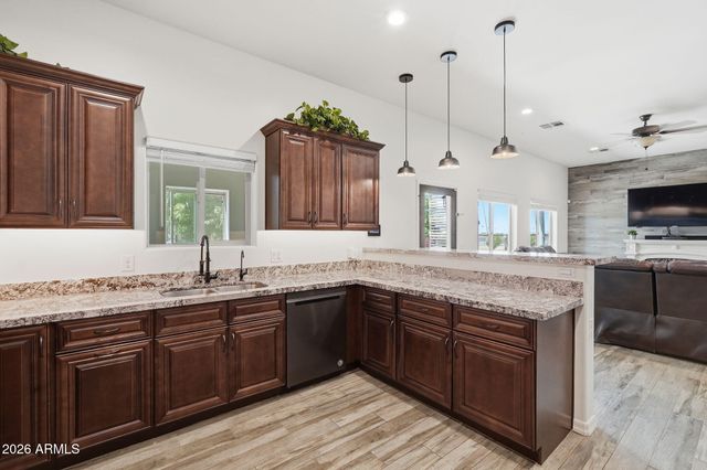 21131 W MORNING VISTA Drive, Wittmann, AZ 85361