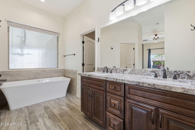 21131 W MORNING VISTA Drive, Wittmann, AZ 85361