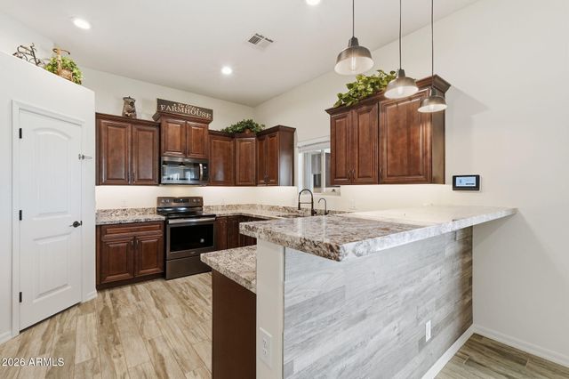 21131 W MORNING VISTA Drive, Wittmann, AZ 85361