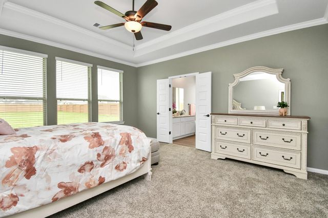 395 Hunter Ranch Way, Dayton, TX 77535